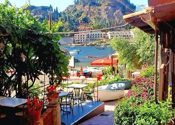 Sebastian House Lejlighed Giardini Naxos
